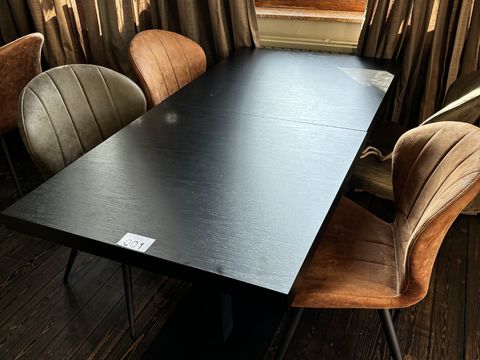 Partij horeca meubels