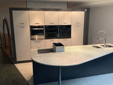 Keuken MDF met een eiland (DALI)