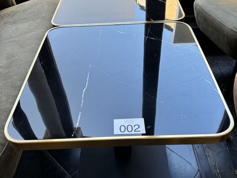 Lounge tafels en stoelen