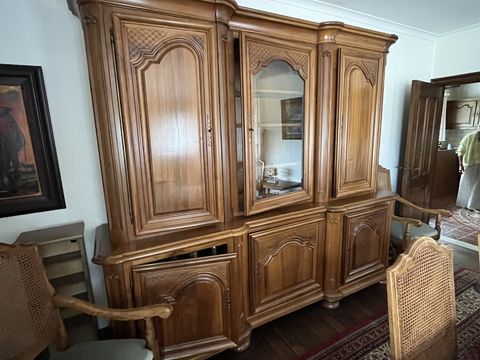 Antique sideboard in solid walnut