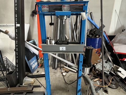 Hydraulische werkplaatspers 20T
