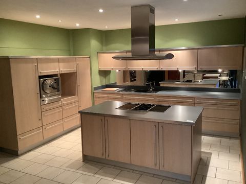 Keuken perelaar(PANAMARENKO)