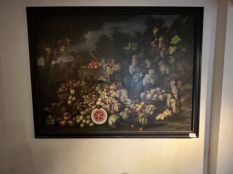 Groot schilderij met fruitstilleven