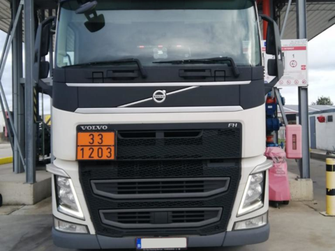 Trekker Volvo bwj. 2017, ch.nr YV2RTY0A0HB821806, km circa 346.000, Euro 6