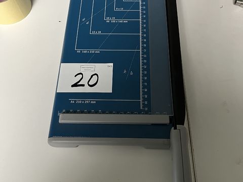 Papiersnijmachine
