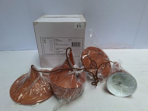 d&t Dutch Design – 3-Lichts Hanglamp met Verschillende Kappen (Wood Color / White Inside)