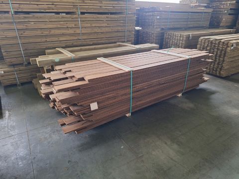 +/- 110m2 Termowood gevelbekleding B-kwaliteit (tand en groef)