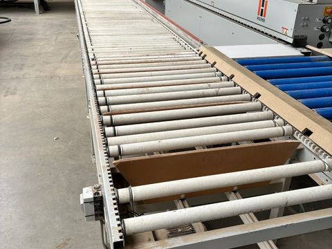 Aangedreven rollenbaan in 3 delen