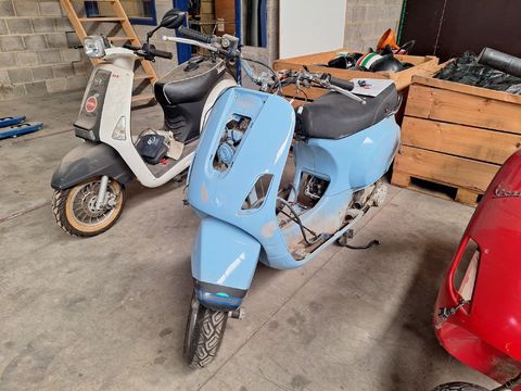 Titel: Piaggio Vespa LX 50 C38 – 45 km/u – Project/Revisie
