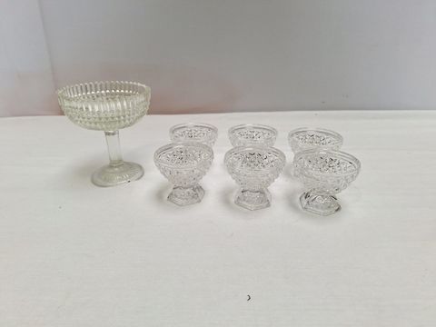 Set van 7 glazen dessertcups