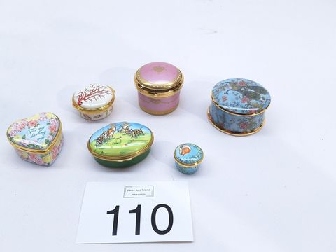 6 decoratieve pillendoosjes van porselein"Halcyon Days ,British Heritage,The Royal Collection"