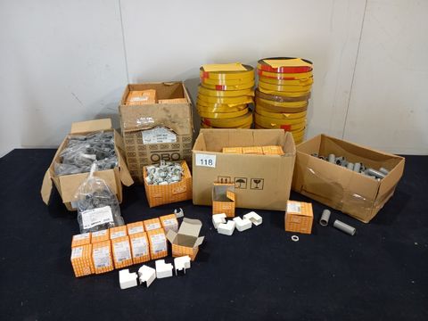 Lot electricity installation material