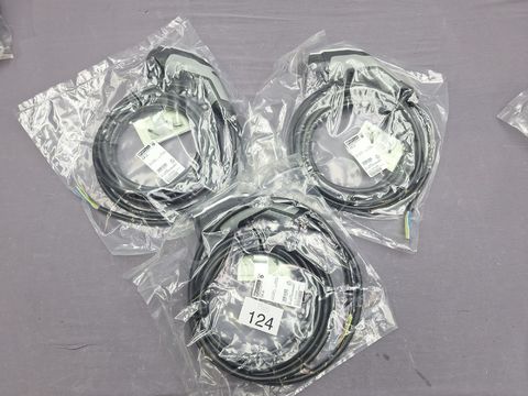 3x Phoenix Contact EV-laadkabel – Type EV-T1G3C-1AC32A-6.5M6.0ESBK01+accessoires