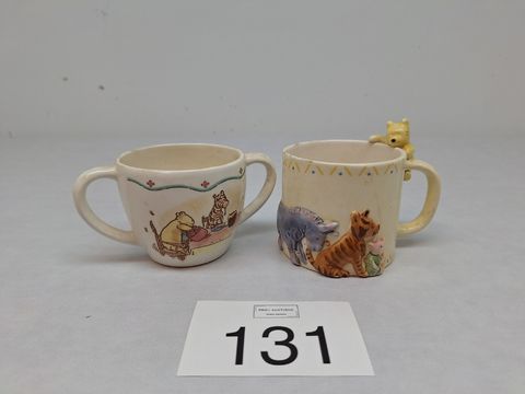 Twee Vintage 'Winnie the Pooh' Mokken