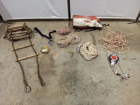 Lot met Valbeveiliging, klim- en hijsmaterialen