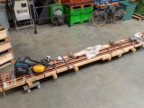 Takelsysteem monorail Demag met hijsunit lengte +/- 15m