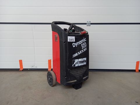 TELWIN DYNAMIC 520 START Mobiele acculader met startbooster