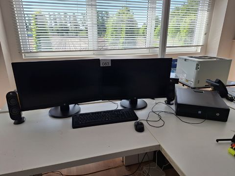 Pc HP Intel I7, 7th gen, met 2 schermen,klavier,muis en Logitec speakerset