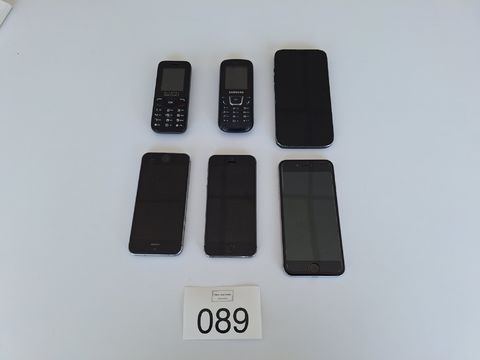 4 IPhones en 2 gsm Alcatel