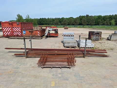 Building steel lot incl. stacking rack