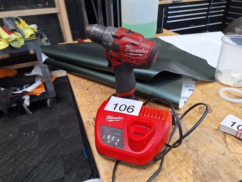Accu slagmoermachine met batterijlader MILWAUKEE