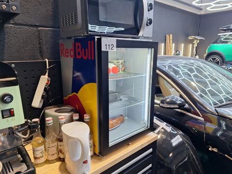 RedBull minikoelkast