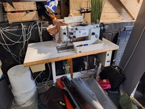 Professionele naaimachine Durkopp Adler