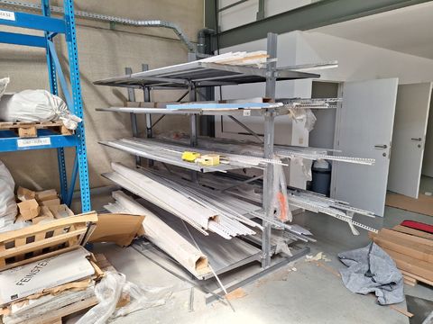 Stalen draagrek“Overtoom”L250xH225xB150cm incl.inhoud