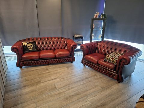2+3 zits klassieke Chesterfield in rood leder
