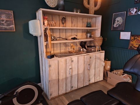 3-deurs steigerhouten barkast