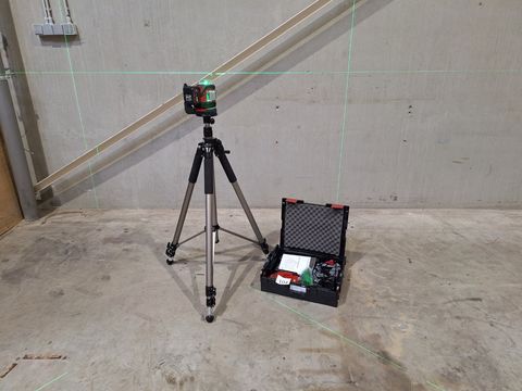 Flex ALC 3/360-G/R 10.8 Self-Leveling Multi-line laser met statief