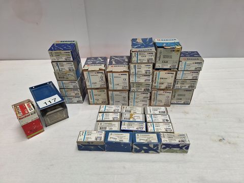 38 doosjes bevestigingsmateriaal – BERNER, Fischer e.a.