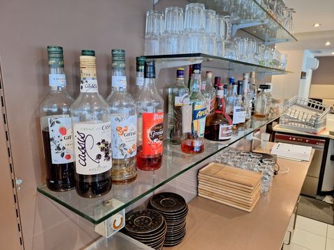 20tal flessen alcoholische dranken al dan niet geopend