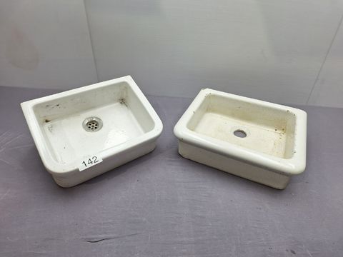 Set van 2 Vintage Spoelbakken