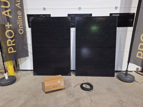 Compleet pakket: 2 zwarte zonnepanelen 405wp + Solis omvormer (model S6-GR1P3.6K)
