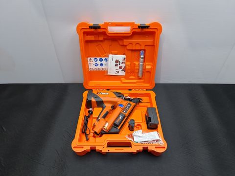 Paslode Im90Xi Tacker op gas set in koffer(nieuw) 50-90mm