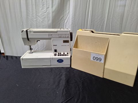 Pfaff Hobbymatic 919 Naaimachine inclusief voetpedaal en harde beschermkap