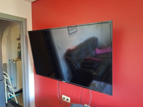 Blaupunkt 55" LED Smart TV + Telenet TV-Box (Digitale Decoder)