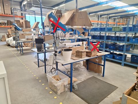 Inpaktafel met geïntegreerd papier,snij en afrolsysteem -2 leggers + verlichting