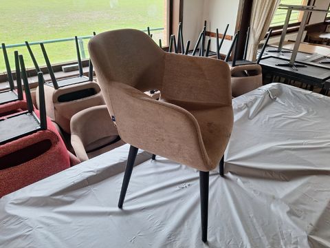 Partij Design Armstoelen - "P0" (16 stuks)