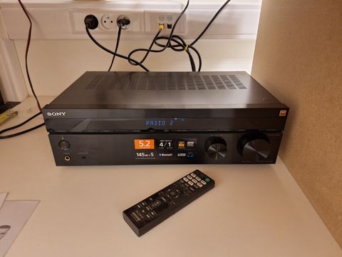 AV Receiver Sony STR-DH590 – 5.2 kanaals met Bluetooth en 4K HDR