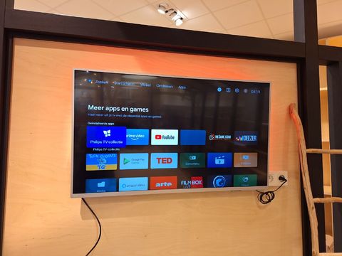 Philips 43 inch (108 cm) 4K LED Smart TV met Ambilight