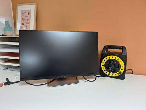 Monitor Dell 24 inch Full HD  + Profile Kabelhaspel 15m