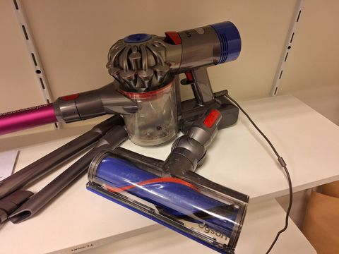 Dyson V8 Absolute Pro Snoerloze Steelstofzuiger + Accessoires