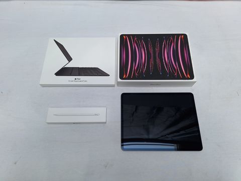 Apple iPad Pro 12.9-inch (6e Gen) - 128GB - Space Gray - Inclusief Accessoires