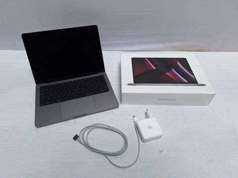 Apple MacBook Pro 14-inch (M2 Pro chip, 2023) - 512GB SSD - Space Gray
