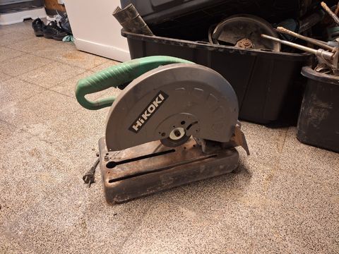 HiKOKI metaalafkortmachine