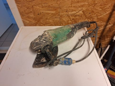 Hitachi haakse slijper (2000W) - Ø 230 mm