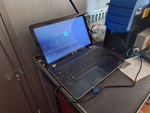 HP Pavilion 15" Laptop – AMD A4-5000 APU – 6 GB RAM – Inclusief Lader