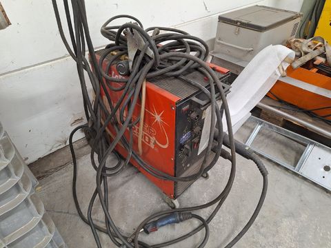 Bester Magster 250 Halfautomaat Laspost